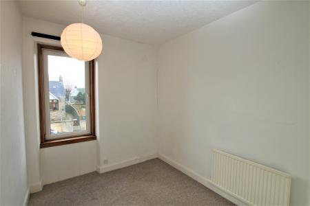2 bedroom Flat for sale in Marchlands Avenue, Boness, EH51