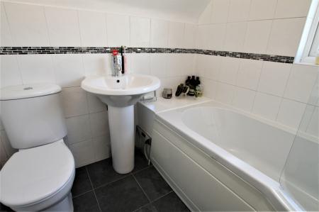 2 bedroom Semi-detached Villa for sale in Cantieslaw Drive, East Kilbride, G74