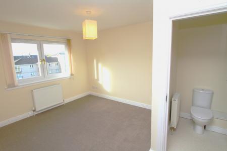 2 bedroom Apartment for sale in Newlands Court, Bathgate, EH48