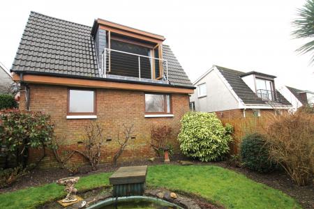 3 bedroom Detached house for sale in Tolsta Crescent, Polmont, FK2