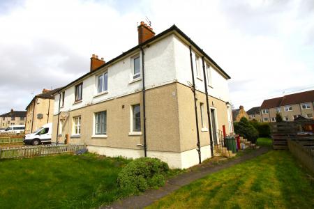 2 bedroom Flat for sale in Haining Terrace, Whitecross, EH49