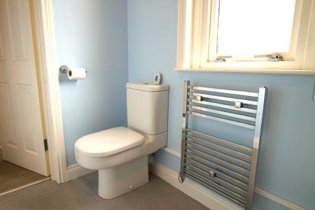 2 bedroom Flat for sale in Haining Terrace, Whitecross, EH49