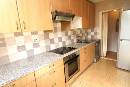2 bedroom Flat for sale in Parkfoot Court, Kemper Avenue, Falkirk, FK1