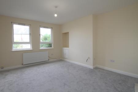 1 bedroom Flat for sale in Greenfield Street, Alloa, FK10
