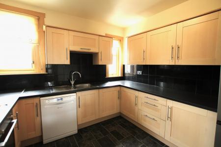 3 bedroom Flat for sale in Westfield Street, Falkirk, FK2