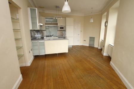 2 bedroom Flat for sale in Scotlands Close, Boness, EH51