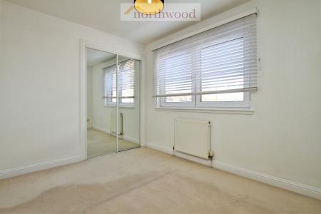 3 bedroom Detached house for sale in Kennedy Way, Airth, FK2