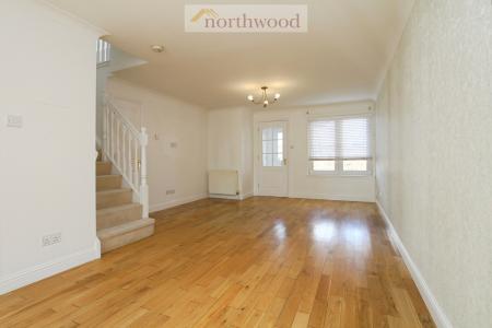 3 bedroom Detached house for sale in Kennedy Way, Airth, FK2