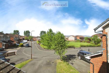 3 bedroom Detached house for sale in Kennedy Way, Airth, FK2