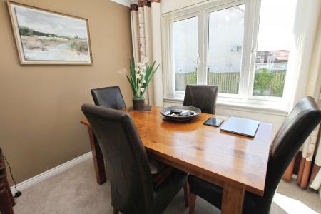 3 bedroom Detached house for sale in Leny Crescent, Lionthorn, Falkirk, FK1