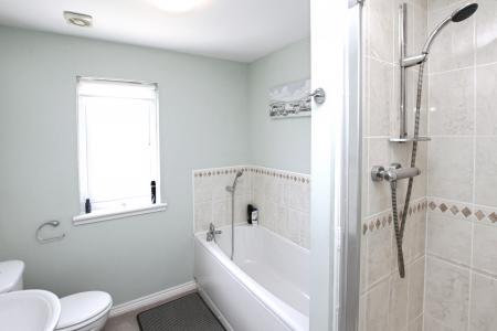 3 bedroom Detached house for sale in Leny Crescent, Lionthorn, Falkirk, FK1