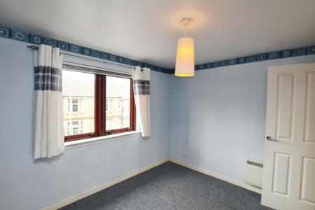 2 bedroom Flat for sale in Woodside Court, Falkirk, FK1