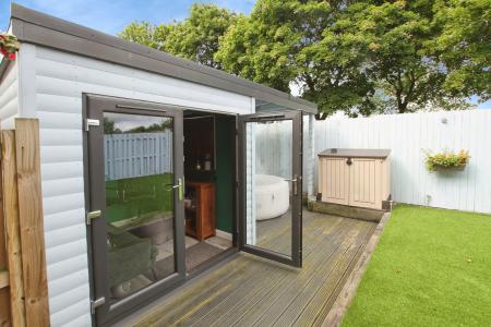 3 bedroom Semi-detached house for sale in Zetland Drive, Falkirk, FK2