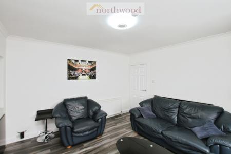 3 bedroom Terraced House for sale in Affric Drive, Falkirk, FK2