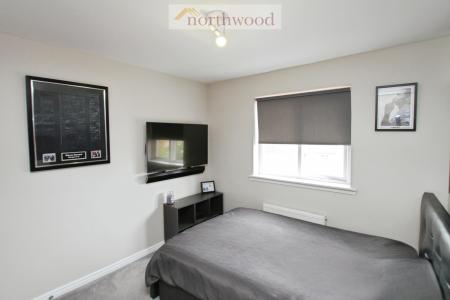 4 bedroom Detached house for sale in McCowan Crescent, Kinnaird Village, Larbert, FK5