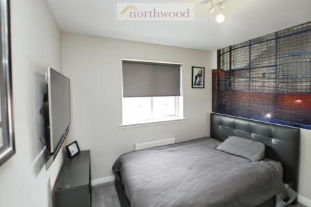 4 bedroom Detached house for sale in McCowan Crescent, Kinnaird Village, Larbert, FK5