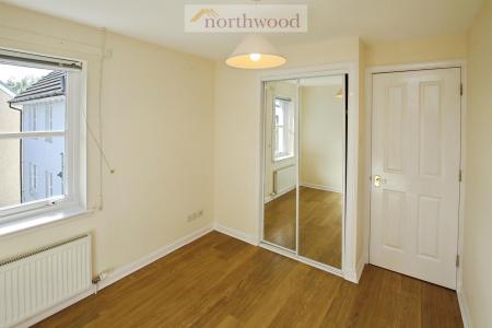 2 bedroom Flat for sale in Hillside Grove, West Lothian, Bo'ness, EH51