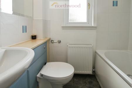 3 bedroom Semi-detached house for sale in Ardgay Drive, Stirlingshire, Bonnybridge, FK4