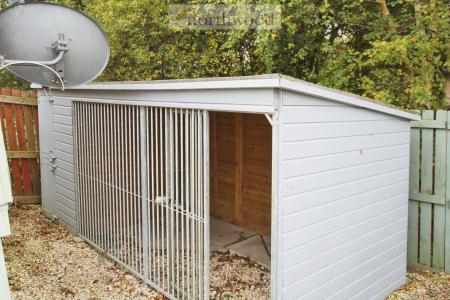 3 bedroom Semi-detached house for sale in Ardgay Drive, Stirlingshire, Bonnybridge, FK4