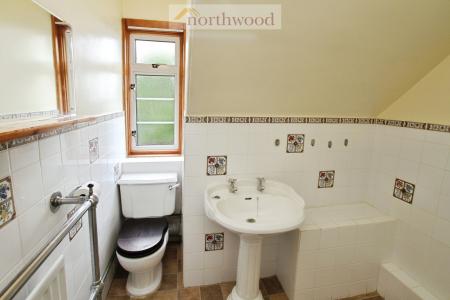 2 bedroom Semi-detached house for sale in Princes Street, Stirlingshire, Grangemouth, FK3