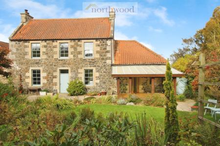 5 bedroom Semi-detached house to let in Cherry Blossom Lane, Linlithgow, West Lothian, EH49