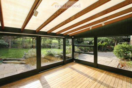 5 bedroom Semi-detached house to let in Cherry Blossom Lane, Linlithgow, West Lothian, EH49