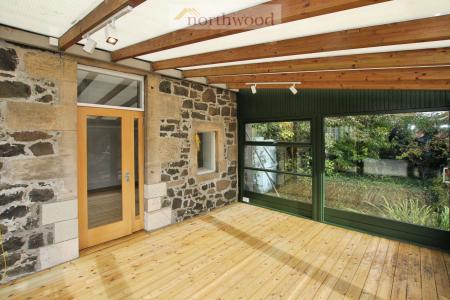 5 bedroom Semi-detached house to let in Cherry Blossom Lane, Linlithgow, West Lothian, EH49