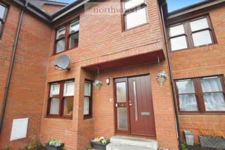 2 bedroom Flat to let in Stirling Road, Stirlingshire, Drymen, G63