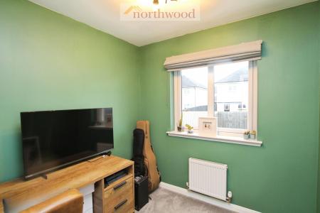 3 bedroom Semi-detached house for sale in Grant Drive, Redding, Falkirk, FK2