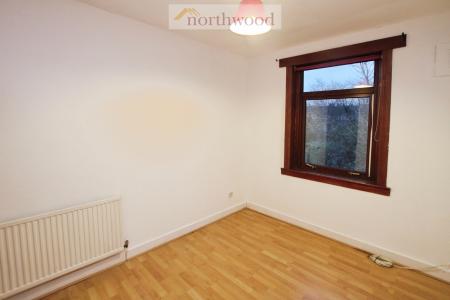 2 bedroom Flat for sale in Newtown, Bo'ness, West Lothian, EH51