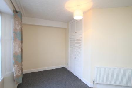 1 bedroom Flat to let in Station Road, Shotts, ML7