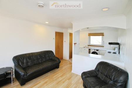 2 bedroom Flat for sale in Fairfield Place, Falkirk, Stirlingshire, FK2