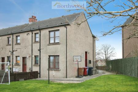 2 bedroom Flat for sale in Deanfield Crescent, Bo'ness, West Lothian, EH51