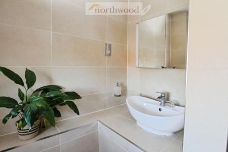 4 bedroom Detached house for sale in Afton Drive, Denny, Stirlingshire, FK6