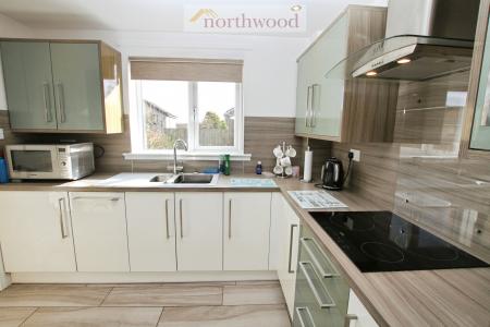 4 bedroom Detached house for sale in Afton Drive, Denny, Stirlingshire, FK6