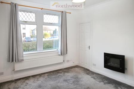 2 bedroom Flat to let in Izatt Terrace, Clackmannan, FK10