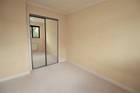 2 bedroom Terraced House for sale in Avonside Drive, Dunipace, FK6