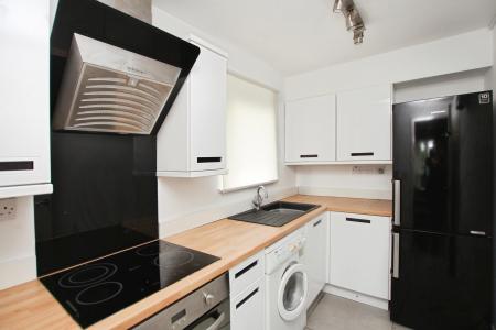 0 bedroom Studio flat to let in Burghmuir Court, Linlithgow, West Lothian, EH49