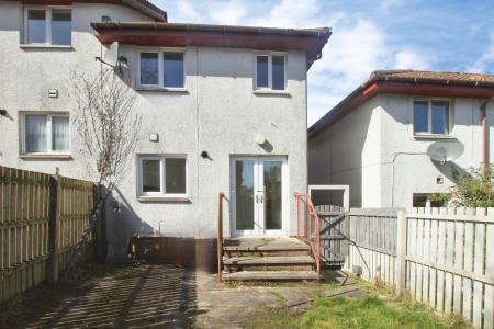 2 bedroom Semi-detached house to let in Stanley Gardens, Maddiston, Falkirk, FK2