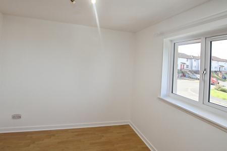 2 bedroom Semi-detached house to let in Stanley Gardens, Maddiston, Falkirk, FK2