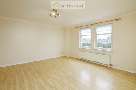 2 bedroom Flat to let in Union Court, Union Street, Boness, EH51