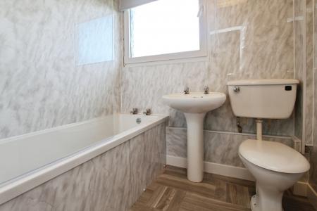 3 bedroom Semi-detached house to let in Craighorn Road, Alva, FK12