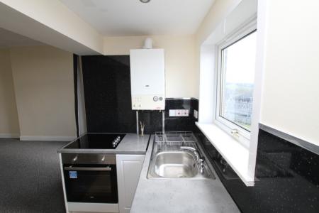 1 bedroom Flat to let in Station Road, Shotts, ML7