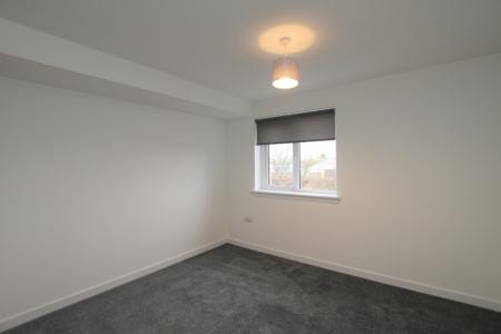 2 bedroom Flat to let in Thornbank Crescent, Falkirk, FK2