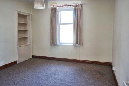 1 bedroom Flat for sale in South Street, Bo'ness, West Lothian, EH51