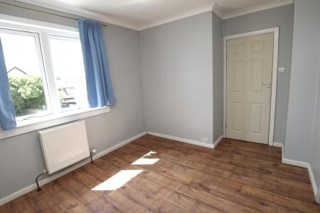 2 bedroom End of terrace house to let in Langlees Street, Falkirk, FK2