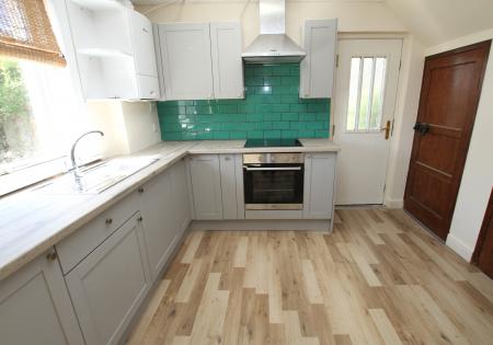 2 bedroom End of terrace house to let in Langlees Street, Falkirk, FK2