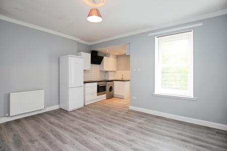 1 bedroom Flat to let in Union Road, Camelon, FK1