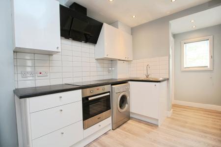 1 bedroom Flat to let in Union Road, Camelon, FK1