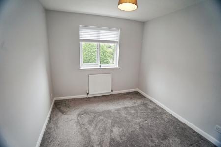 3 bedroom Flat to let in Annfield Gardens, Stirling, Stirlingshire, FK8